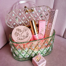 Load image into Gallery viewer, Dafna Beauty Vintage Baddie Lipstick.