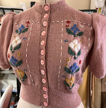 Load image into Gallery viewer, Ladies Cardigans Handmade From Original 1940s Vintage Pattern