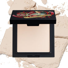 Load image into Gallery viewer, Reina Rebelde Pearl Shade Finishing Powder Compact