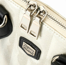 Load image into Gallery viewer, Liquorbrand Lil&#39; Rocket Handbag White
