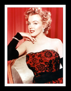 Marilyn Monroe In Red Dress 30x40 Unframed Art Print