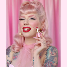 Load image into Gallery viewer, Dafna Beauty Vintage Baddie Lipstick.
