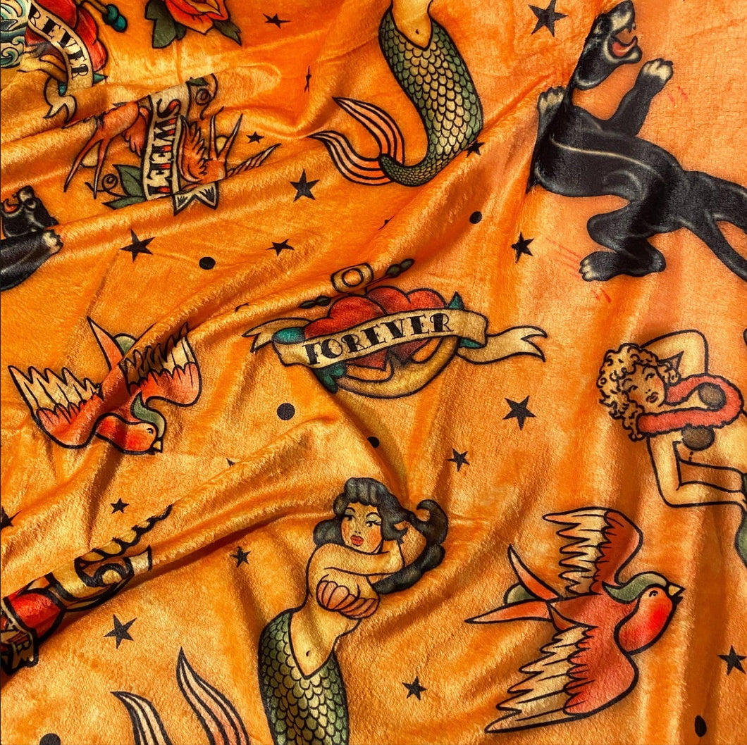 Old School Tattoo Throw Blanket
