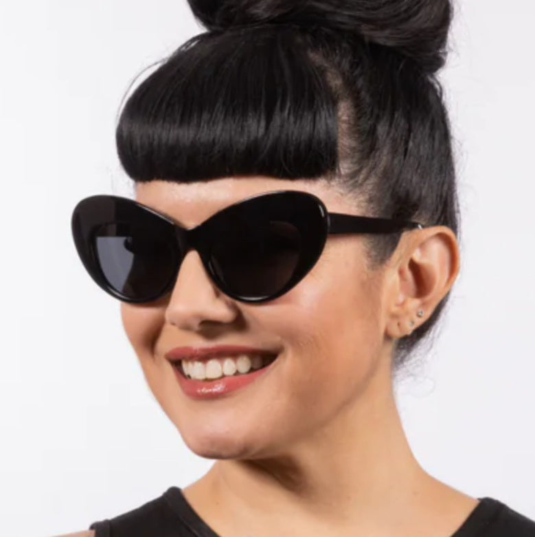 Lux de Ville Ava Vintage Style Oval Cat Eye Black Sunglasses