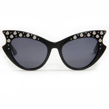 Load image into Gallery viewer, Lux de Ville Vamp Sunglasses Black
