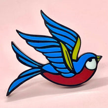 Load image into Gallery viewer, Vintage Swallow Brooch
