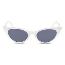 Load image into Gallery viewer, Retropeepers Betty Cat Eye Sunglasses White
